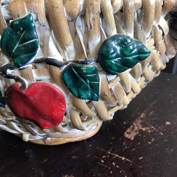 Vintage Beautiful Bent Branch Handle Apple Basket - Picture 4 of 13